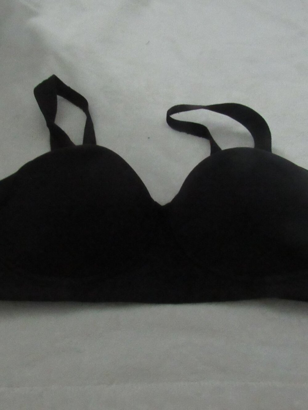 Vanity Fair Wireless Black Bra Size 40C USED